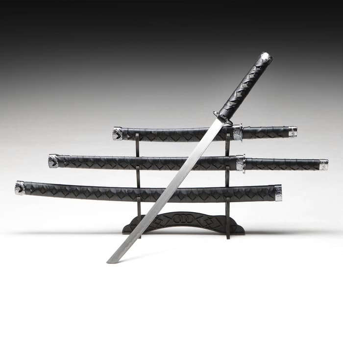 Макет оружия «Сувенирные катаны на подставке 3в1. Чёрные ромбы», подарочный набор, ножны кожзам, 47 см; 70 см; 89 см