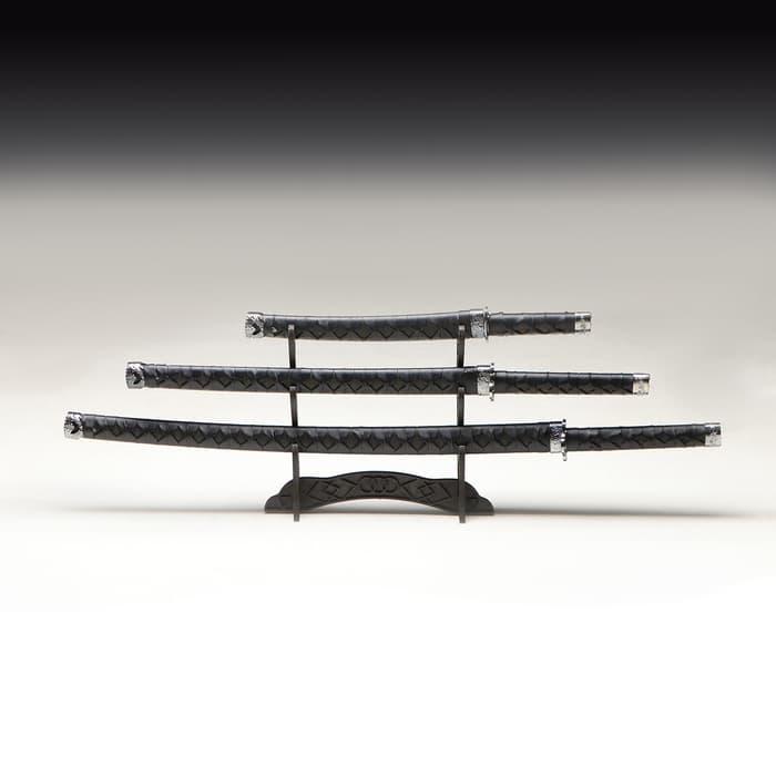 Макет оружия «Сувенирные катаны на подставке 3в1. Чёрные ромбы», подарочный набор, ножны кожзам, 47 см; 70 см; 89 см