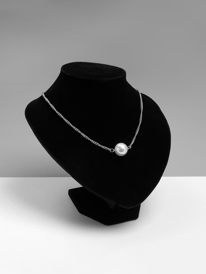 Бюст для украшений QF, 13×12.5×15.5 см, h=15.5 см, чёрный