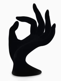 Подставка для украшений QF «Рука» 8.5×7×16 см, чёрная