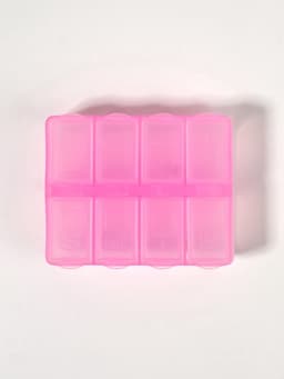 Таблетница, английские буквы, 7.4×6.2×2.1 см, 8 секций, МИКС