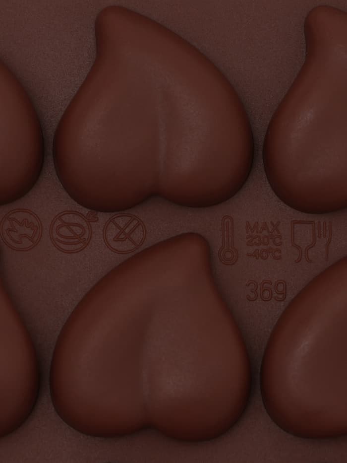 Форма для конфет и шоколада Доляна «Сердца», силикон, 21.5×10.5×1.8 см, 15 ячеек (3×3 см), коричневая