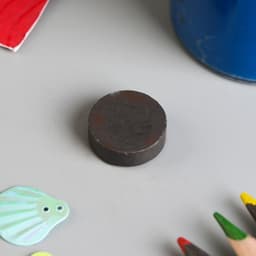 Магнит технический ферритовый (магнитит на обе стороны), 15×5 мм