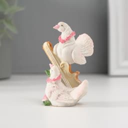 Фигурка полистоун «Голуби в розовом венке», 6×4 см
