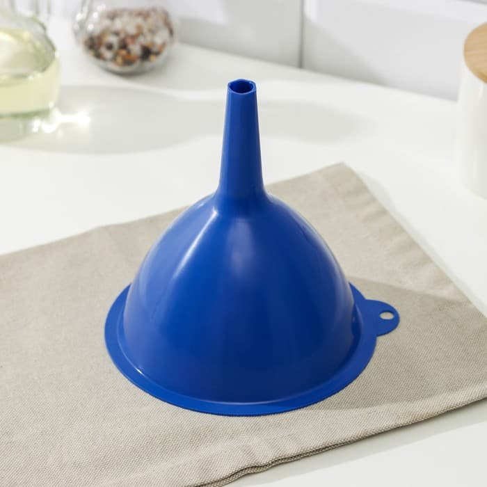 Воронка INSTAR, d=15 см, пластик, МИКС