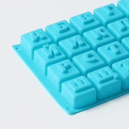 Форма для шоколада Доляна «Буквы.Алфавит», силикон, 35×18 см, 32 ячейки (3.7×3.7×3 см), МИКС