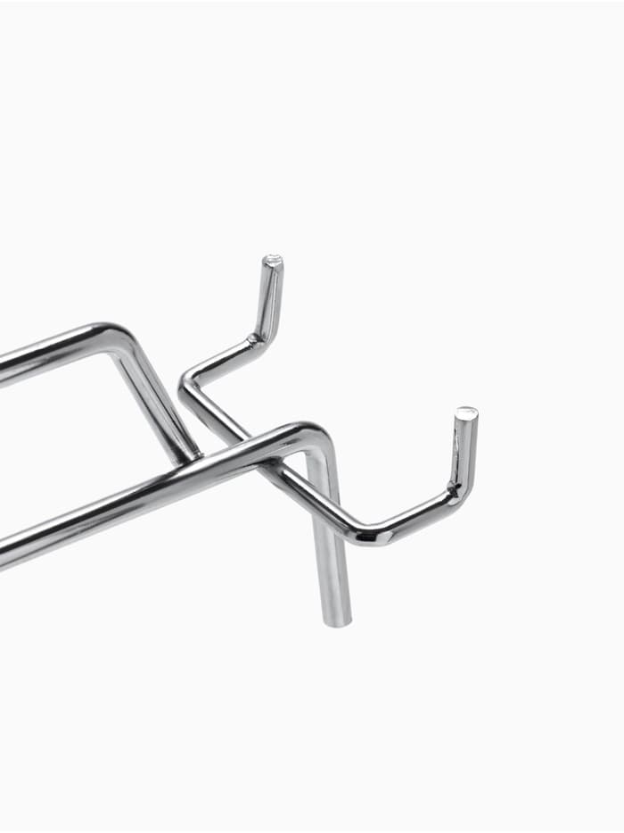 Крючок одинарный с ценникодержателем для металлической перфорированной панели, d=4.8 мм, L=25 см, шаг 50 мм, цвет хром