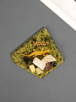 Магнит на холодильник «Урал», бесформенный, с камнем МИКС