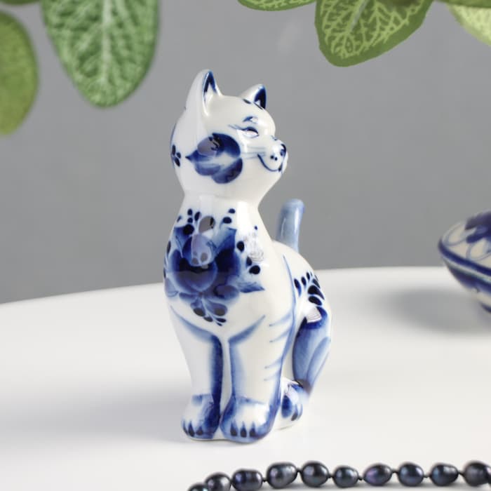 Фигурка фарфор гжель «Кошка Улыбка», 10×5×13 см