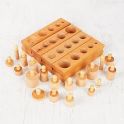 Развивающая игрушка «Цилиндры. Больше - меньше», набор