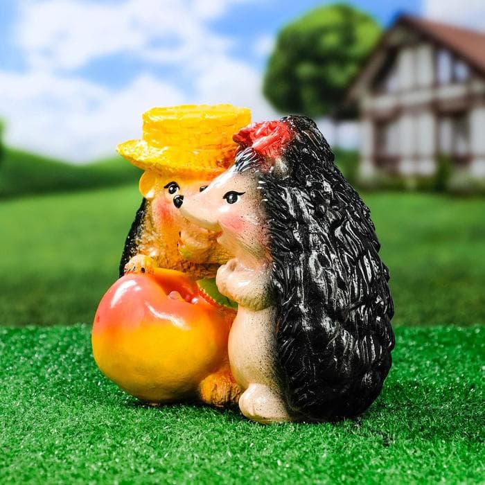 Садовая фигура из гипса «Ёжики признание в любви», 19×28×22 см