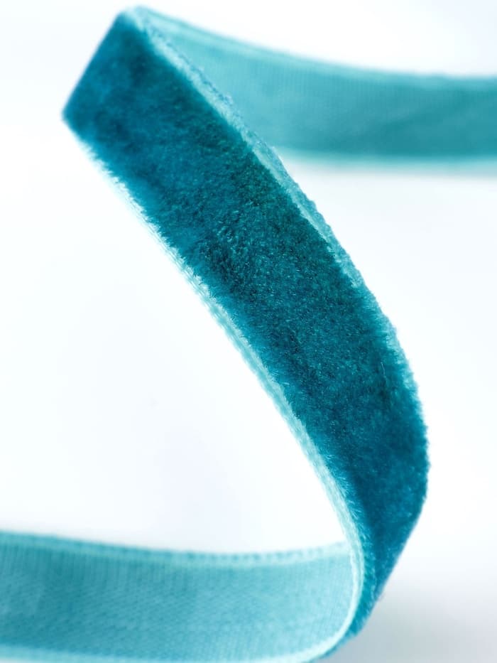 Лента бархатная, 10 мм, 18±1 м, зелёная №72