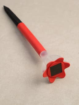 Садовый светильник «Цветок красный», уличный, на солнечной батарее, 6×29×6 см, 1 LED, свечение белое