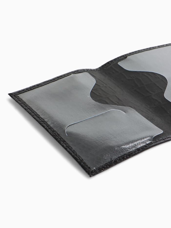 Обложка для паспорта, натуральная кожа, крокодил, тиснение фольгой, чёрная