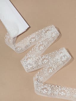 Кружево капроновое, 35 мм, 10±1 м, белое