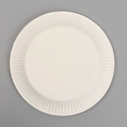 Тарелка одноразовая бумажная «Сердца»