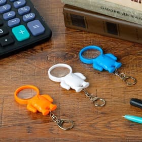 Брелок для ключей лупа «Космонавт», d=2.5 см, с фонариком, шоубокс, МИКС