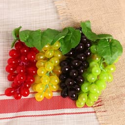 Муляж «Виноград глянец», 36 ягод, 14 см, МИКС