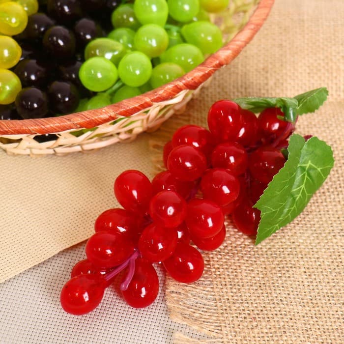 Муляж «Виноград глянец», 36 ягод, 14 см, МИКС