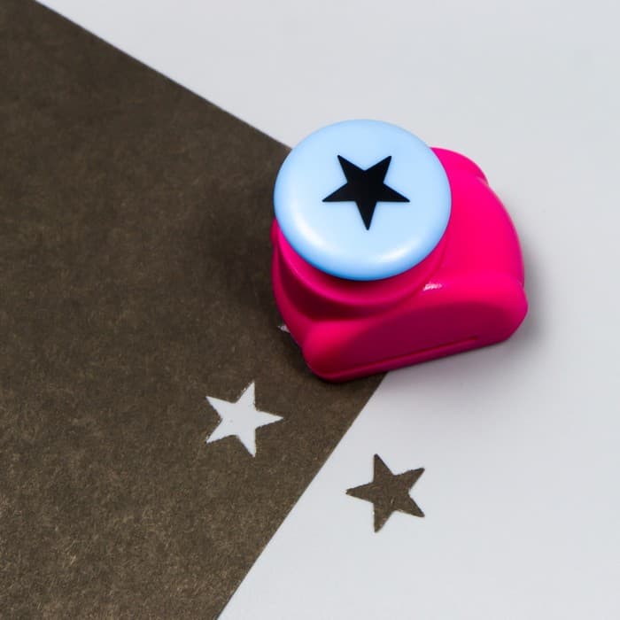 Набор фигурных дыроколов в сундучке (набор 8 шт.), 17×19×4.5 см, МИКС