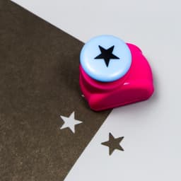 Набор фигурных дыроколов в сундучке (набор 8 шт.), 17×19×4.5 см, МИКС