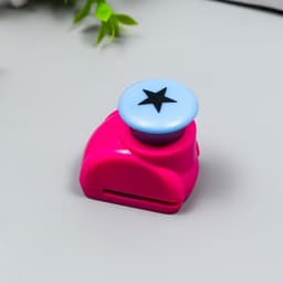 Набор фигурных дыроколов в сундучке (набор 8 шт.), 17×19×4.5 см, МИКС