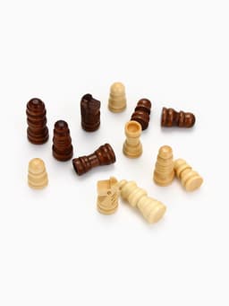 Подарочный набор для вина «Золотому человеку»: 4 предмета + шахматы