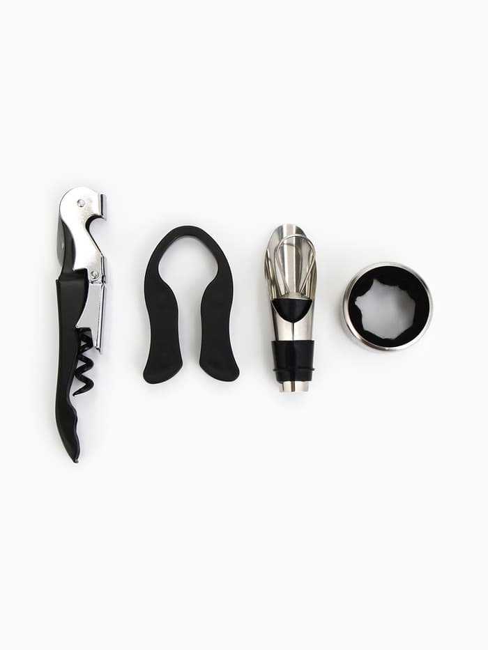 Подарочный набор для вина «Золотому человеку»: 4 предмета + шахматы