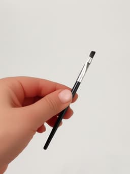 Кисть для макияжа, скошенная, 13(± 1) см, чёрная