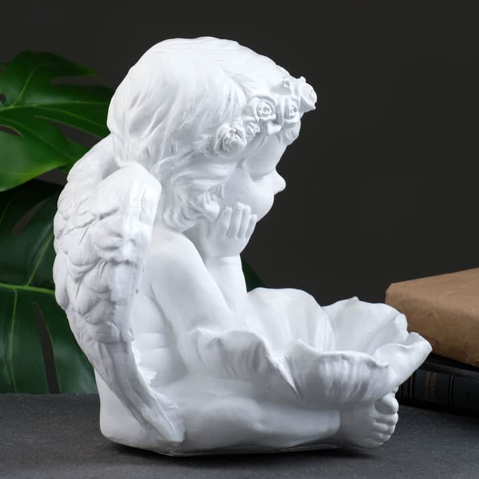 Фигурка - подсвечник на 1 свечу «Ангел с кувшинкой», 23×22.5×25.5 см, белый