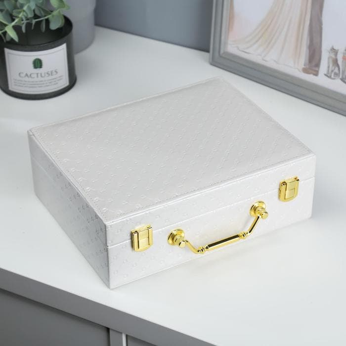 Шкатулка для украшений «Стёганная», кожзам, белоснежная 8.5×23.5×19 см