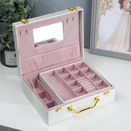 Шкатулка для украшений «Стёганная», кожзам, белоснежная 8.5×23.5×19 см