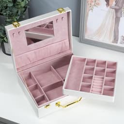 Шкатулка для украшений «Стёганная», кожзам, белоснежная 8.5×23.5×19 см