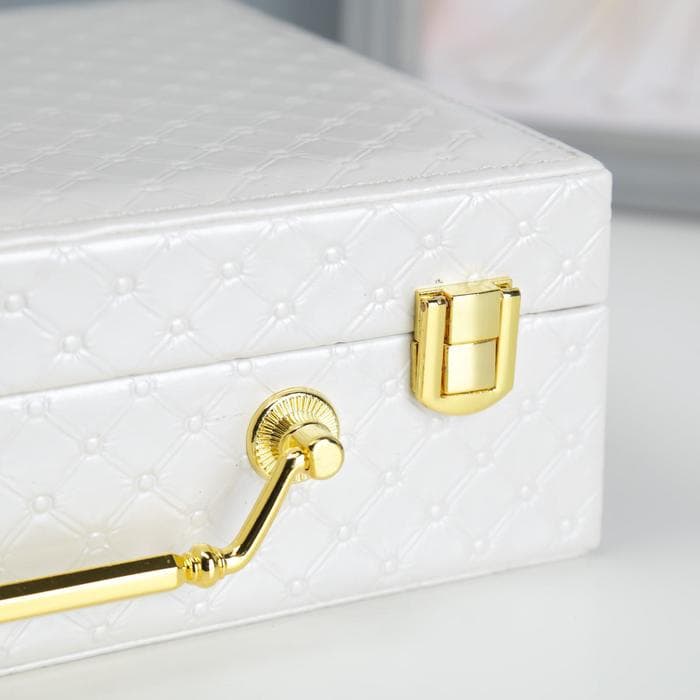 Шкатулка для украшений «Стёганная», кожзам, белоснежная 8.5×23.5×19 см