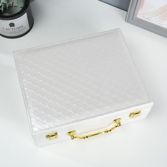 Шкатулка для украшений «Стёганная», кожзам, белоснежная 8.5×23.5×19 см