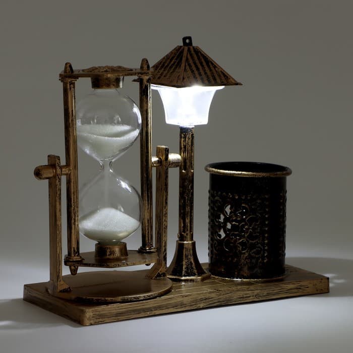 Часы песочные «Уличный фонарик», органайзер, подсветка, 6.5×15.5×14.5 см