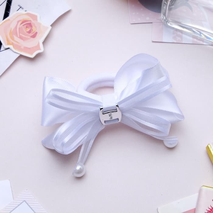 Бант для волос на резинке «Школьница», жемчужинки на лентах, 7.5 см, белый