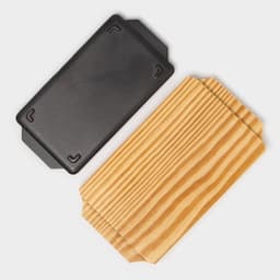 Сковорода «Прямоугольник», 23.5×12×3 см, с ручками, на деревянной подставке, индукция, чугун, чёрная