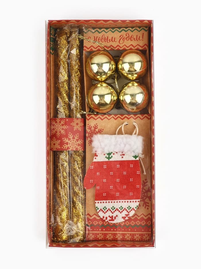 Подарочный набор «Тепла в Новом году», в наборе 2 свечи, 4 шарика, ёлочная игрушка