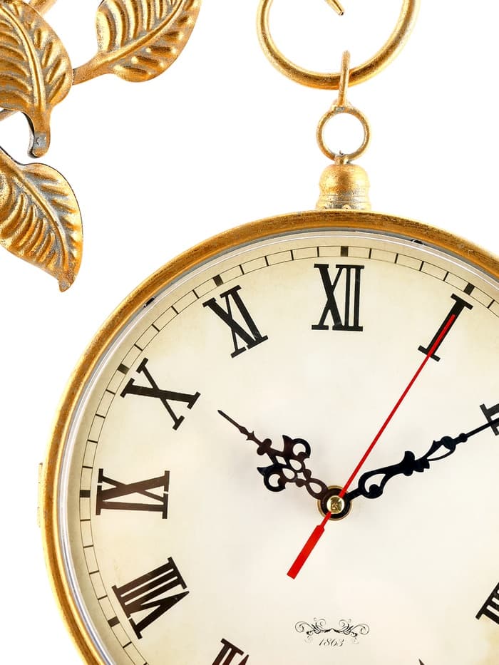 Часы настенные интерьерные «Финетти», двусторонние, на подвесе, 28×29.5 см, d=21.5 см, от батареек 2×АА