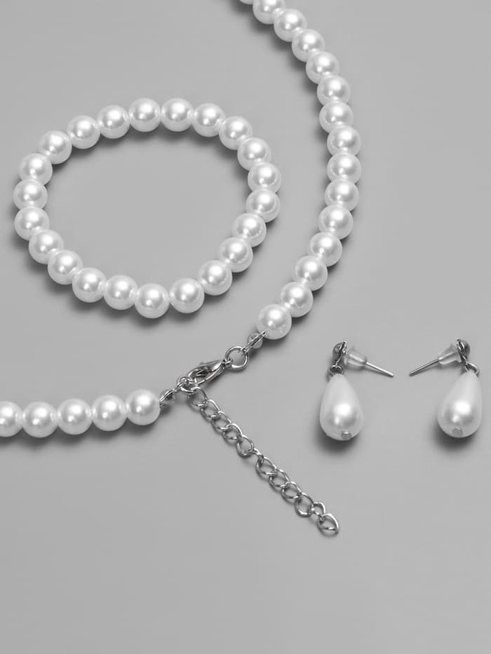 Набор 3 предмета: серьги, бусы, браслет «Классика», белый, 45 см