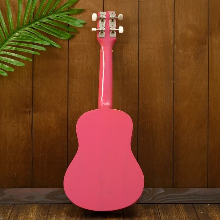 Сувенирный музыкальный инструмент Гитара-укулеле «Красное влечение», 55×20×6 см