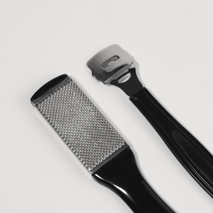 Набор для педикюра, 3 предмета, на блистере, чёрный