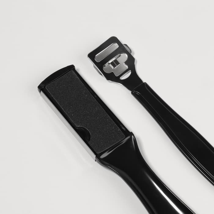 Набор для педикюра, 3 предмета, на блистере, чёрный