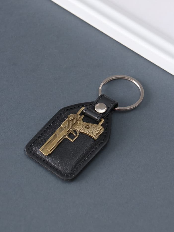Кожаный брелок для ключей на кольце «Пистолет», (кожзам), 6.8×3.8 см