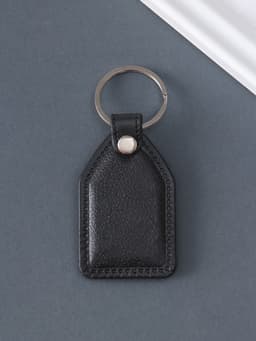 Кожаный брелок для ключей на кольце «Пистолет», (кожзам), 6.8×3.8 см