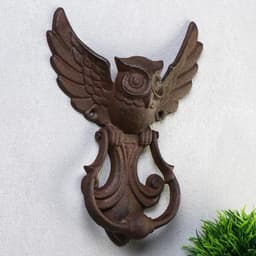 Дверной молоток для входной двери «Летящая сова», чугун, 23.5×18×5 см