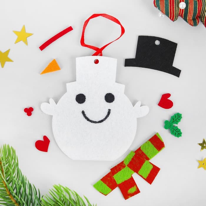 Ёлочная игрушка из фетра «Снеговичок в шапочке», набор для творчества, своими руками