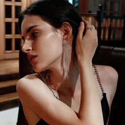 Серьги висячие со стразами «Голливуд» водопад нитей, белые в серебре, 11 см