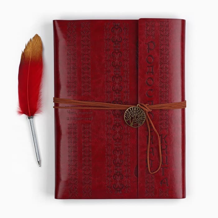Родословная книга «Наш род», с пером, 56 листов, бордо, 35×25 см
